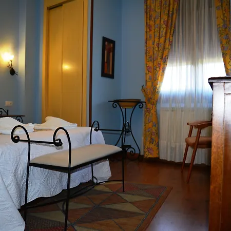 Casa Reboiro 2* 蒙福特·德·莱蒙斯