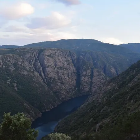 호텔 Casa Reboiro 2*