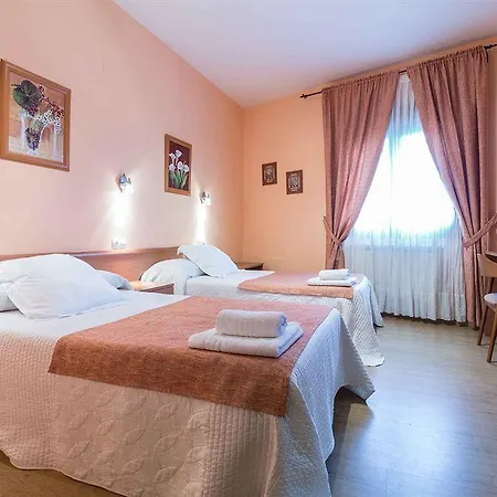 酒店 Casa Reboiro 2*