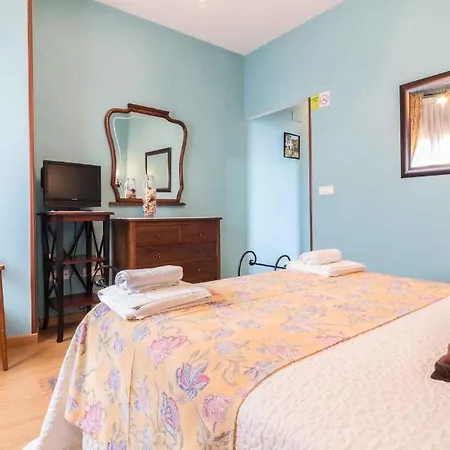 Hotell Casa Reboiro 2*