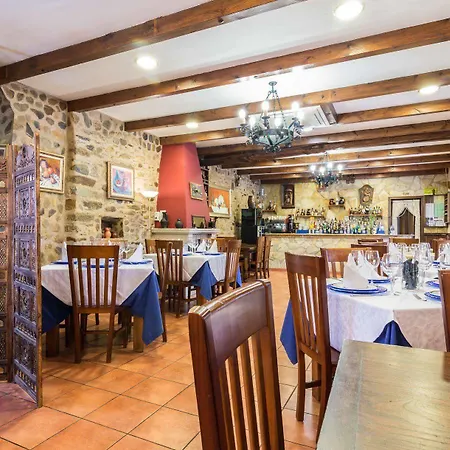 Casa Reboiro 2*